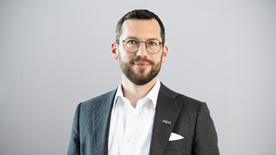 Dr. Andreas Seeringer