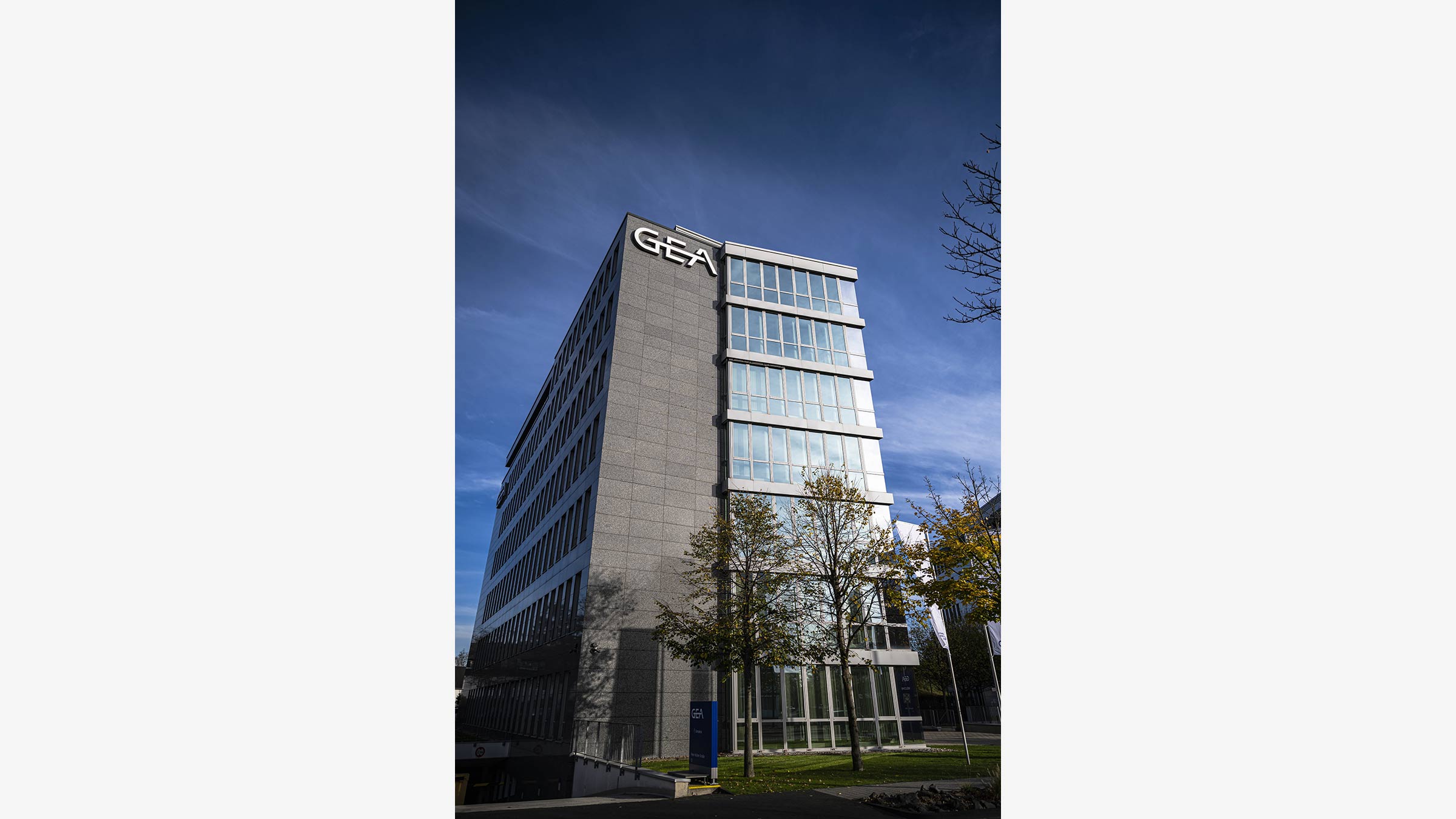 GEA Düsseldorf vertical