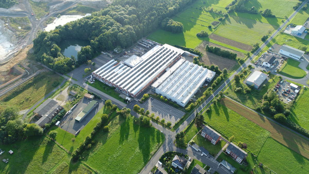 Figure 1: GEA is modernizing its Niederahr plant in Germany with an investment package of more than EUR 15 million.  (Photo: GEA/Julian Poll)