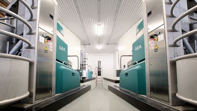 AHE Dairy GEA Dairy Robot R9500 set up