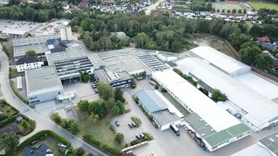 Luftaufnahme Stammwerk GEA Tuchenhagen in Büchen, Deutschland, GEAs Kompetenzzentrum für hygienische Ventiltechnik ist.