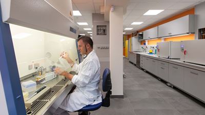 Das Process Technology Center in Parma (Italien) ist bestens ausgestattet, um unseren Kunden die Durchführung von Pilotversuchen und Produktspezifikationen zu ermöglichen.