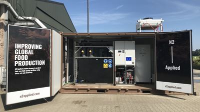 Foto 2: Die Gülleverarbeitungslösung ist in einem 20-Fuß-Container untergebracht. Sie fügt der Gülle Stickstoff aus der Luft hinzu und verwandelt sie in ein effizientes Düngemittel. Quelle: N2 Applied