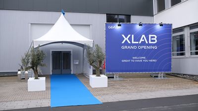 Das XLAB Technologiezentrum bietet Kunden die Möglichkeit für Produkttests und Schulungen im Bereich Schneiden und Verpacken unter realen Produktionsbedingungen. Quelle: GEA