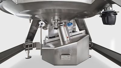 GEA BATCH FORMULA® PRO | Eine seitlich geneigte High-Shear-Mischeinheit reduziert die Wirbelbildung