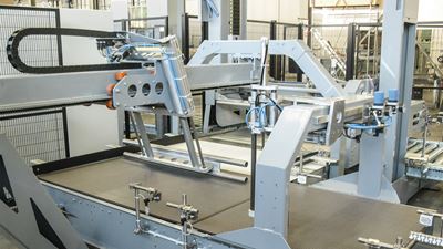 The low level infeed palletizer Opera for low/medium production capacity