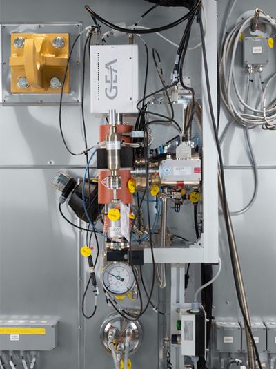 LYOPLUS mounted to freeze dryer