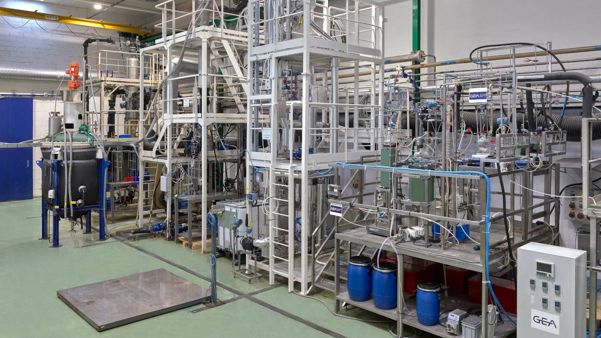 GEA and the US company Circ have successfully tested and further developed a new process design that serves as the basic design for the world's first PET recycling plant for textiles. (Photo: GEA)