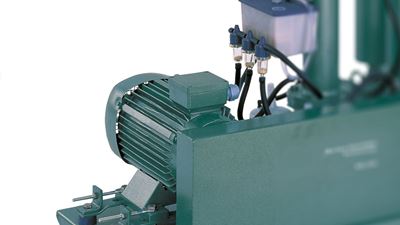 Vacuum pumps for milking systems