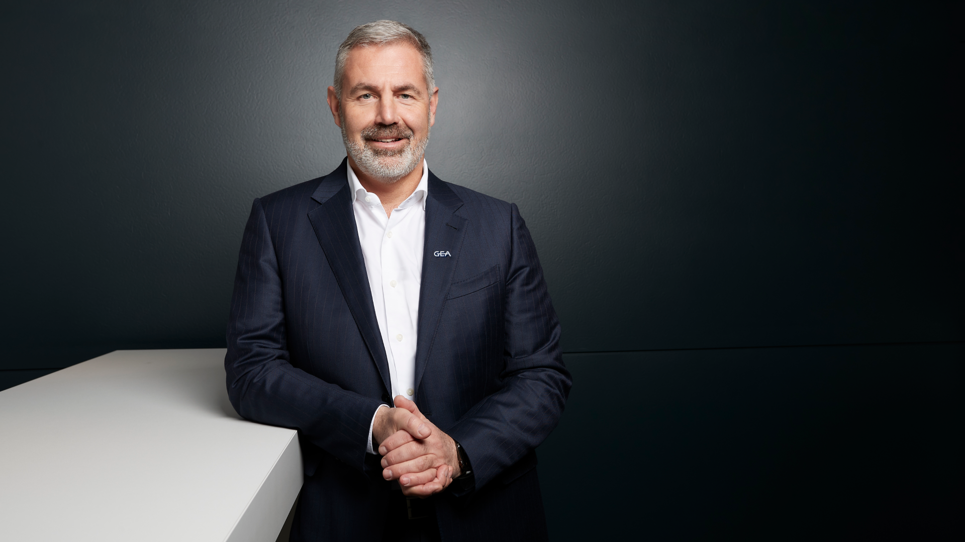 Stefan Klebert CEO