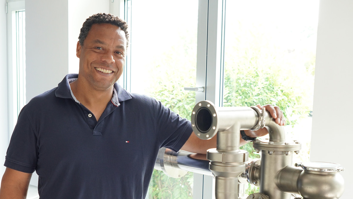 Simon Anderson – Director of Design Validation and QA – Flow Components – BU Valves & Pumps