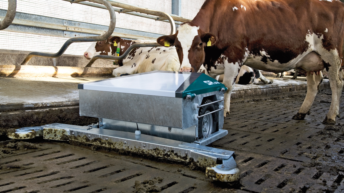 Manure Scraper Robot SRone