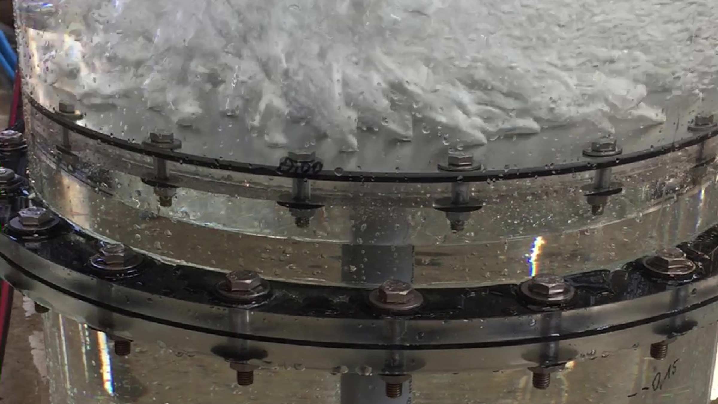 Bubble column reactor