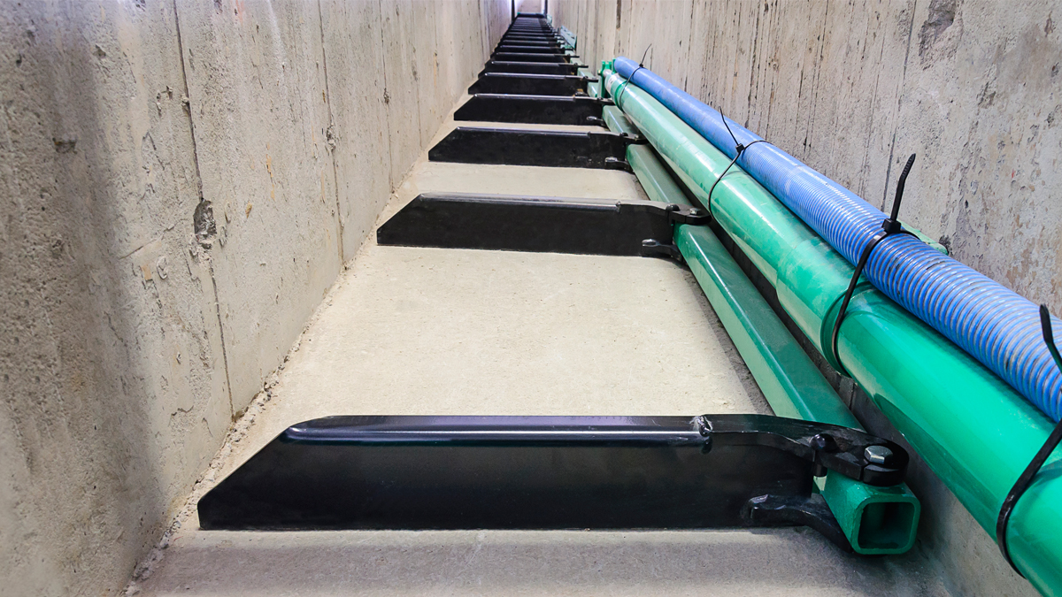 Hydraulic Cross Gutter Cleaner