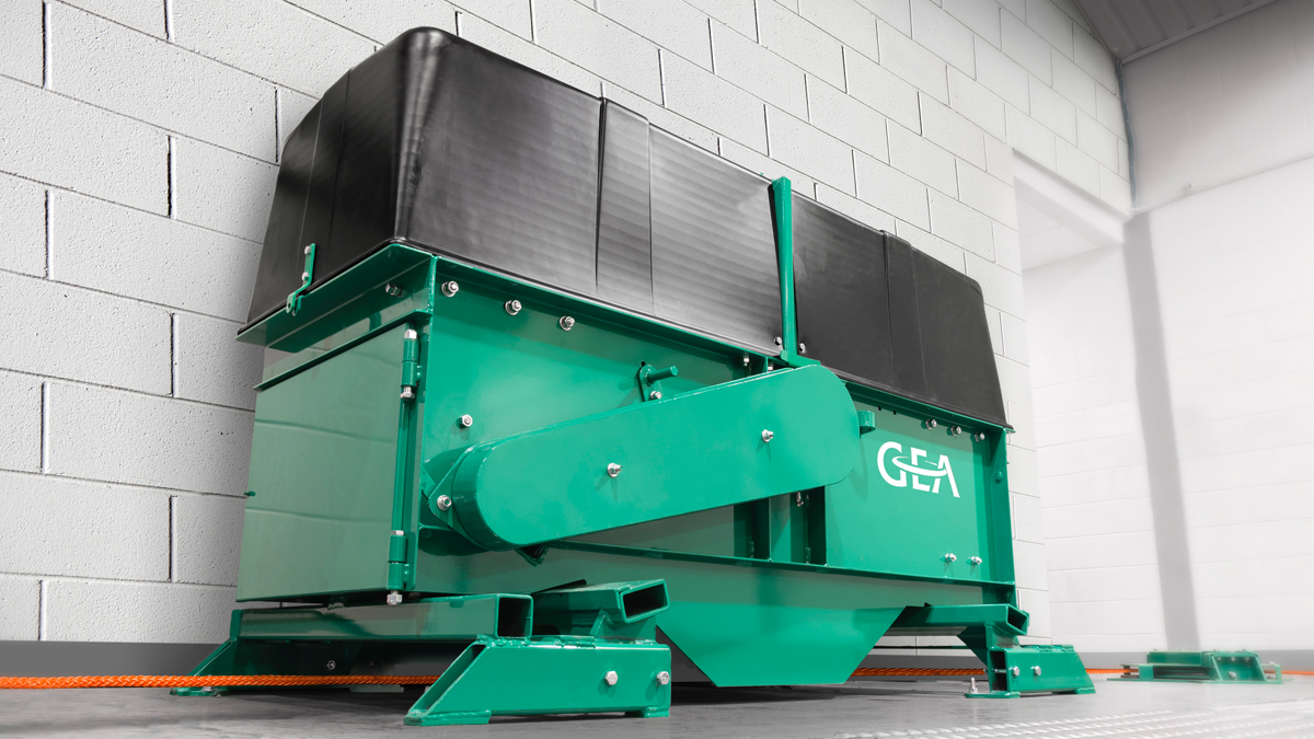 Free Stall Cleaner with Cable