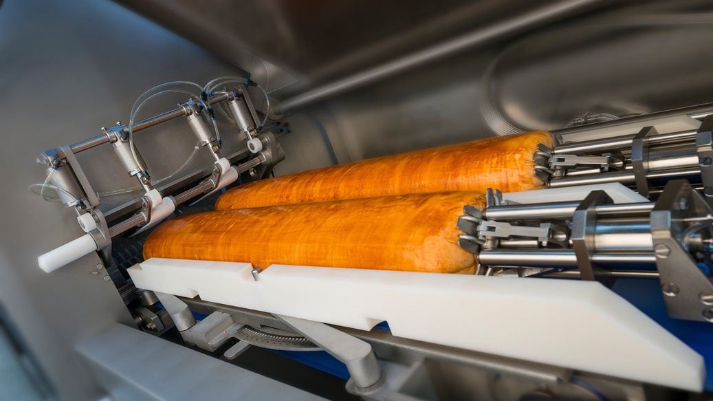 GEA MegaSlicer in use cooked ham