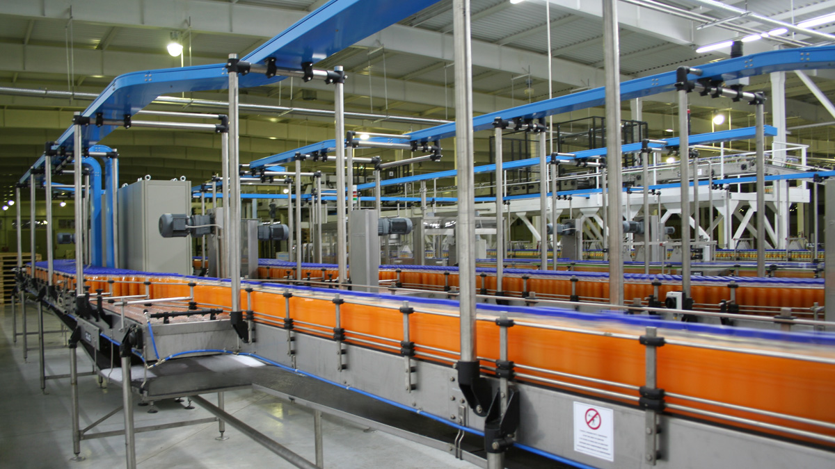 Bottle conveyors
