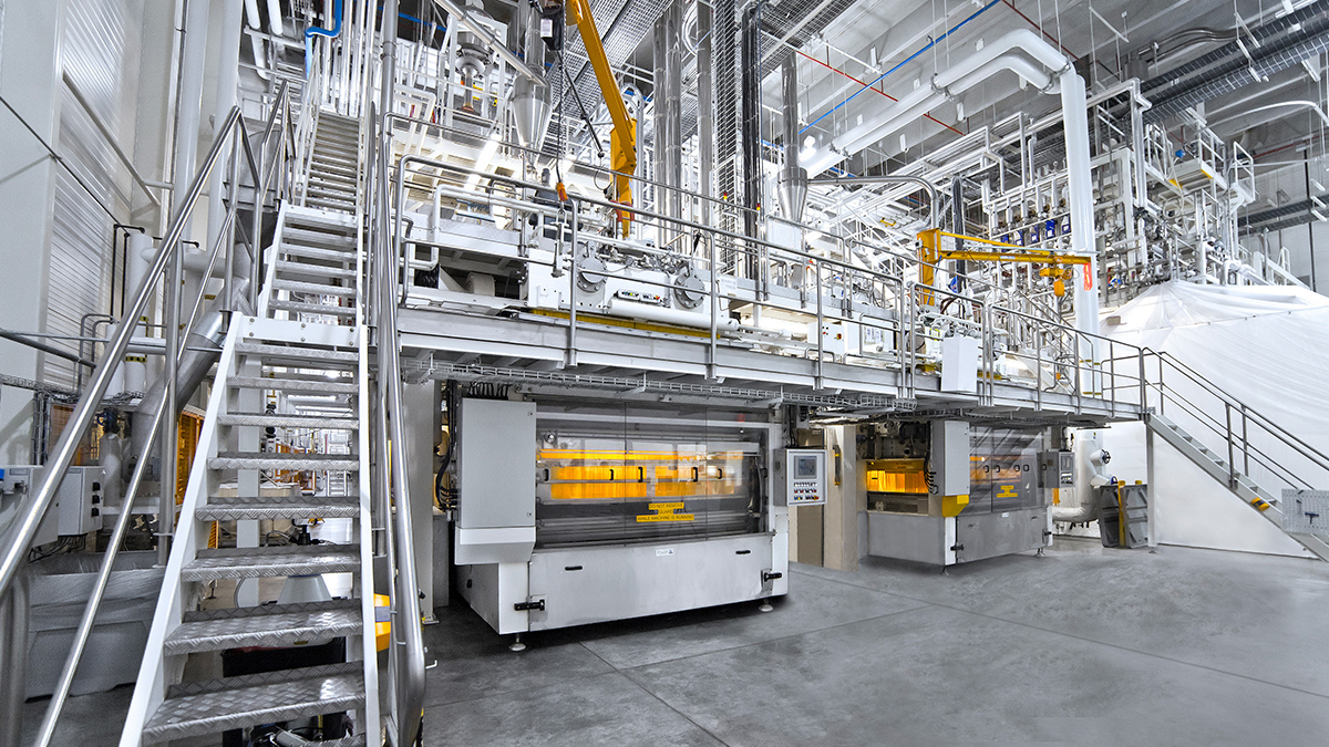 Langwaren – Mehrstufige Produktionslinie