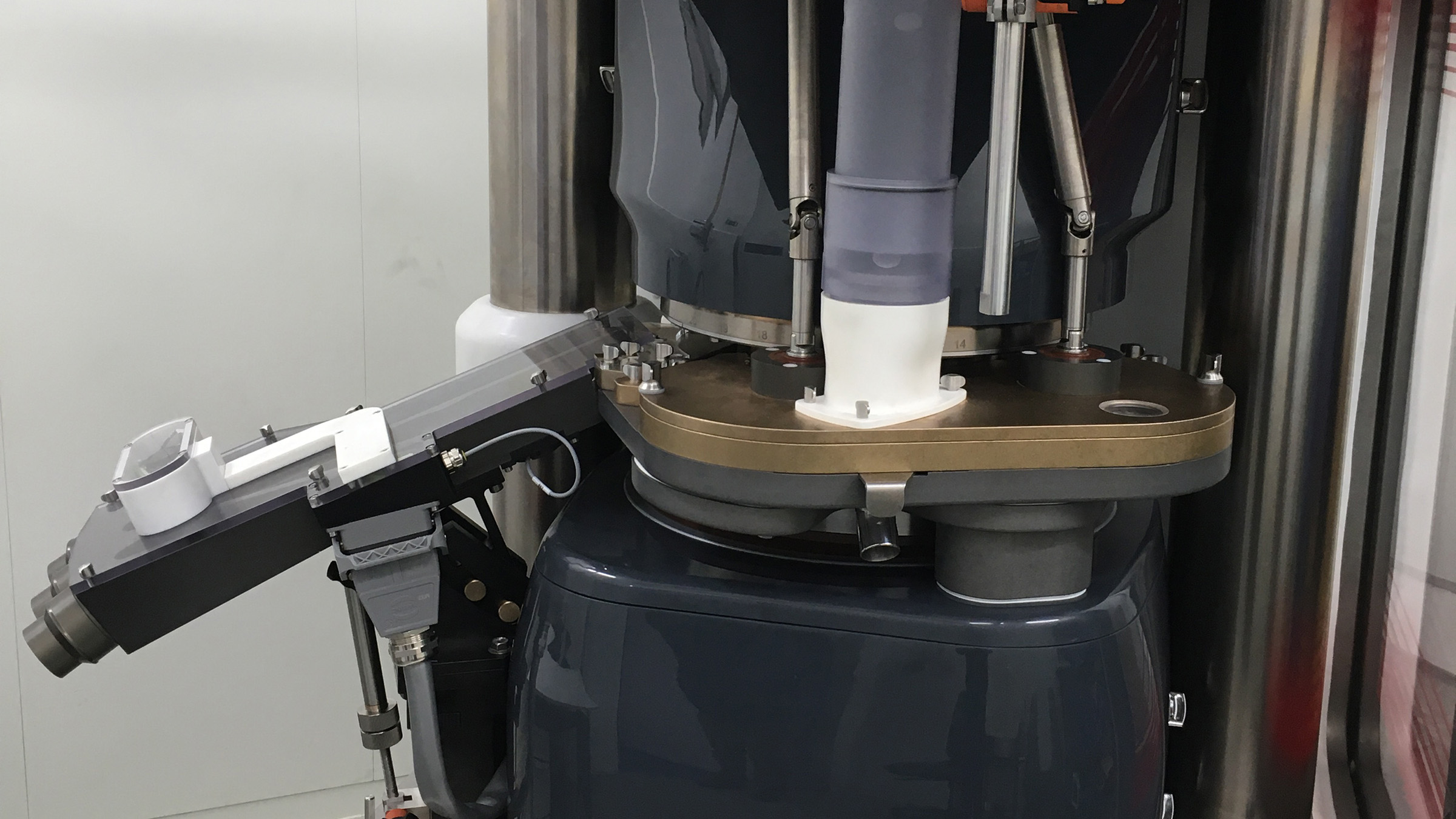 PERFORMA P Tablet Press for Industrial Applications