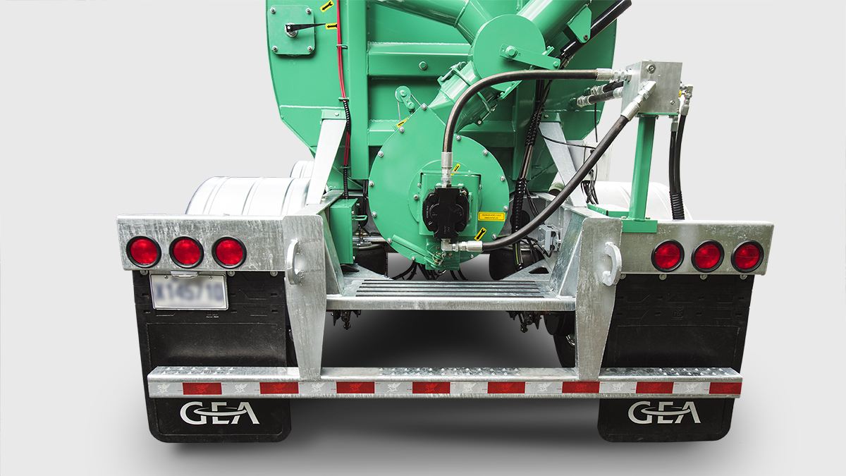 STR Series Manure Semi-Tanker Discharge