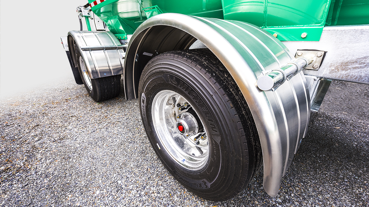 STR Series Manure Semi-Tanker Tires
