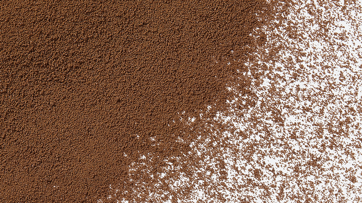 Spray dried instant coffee