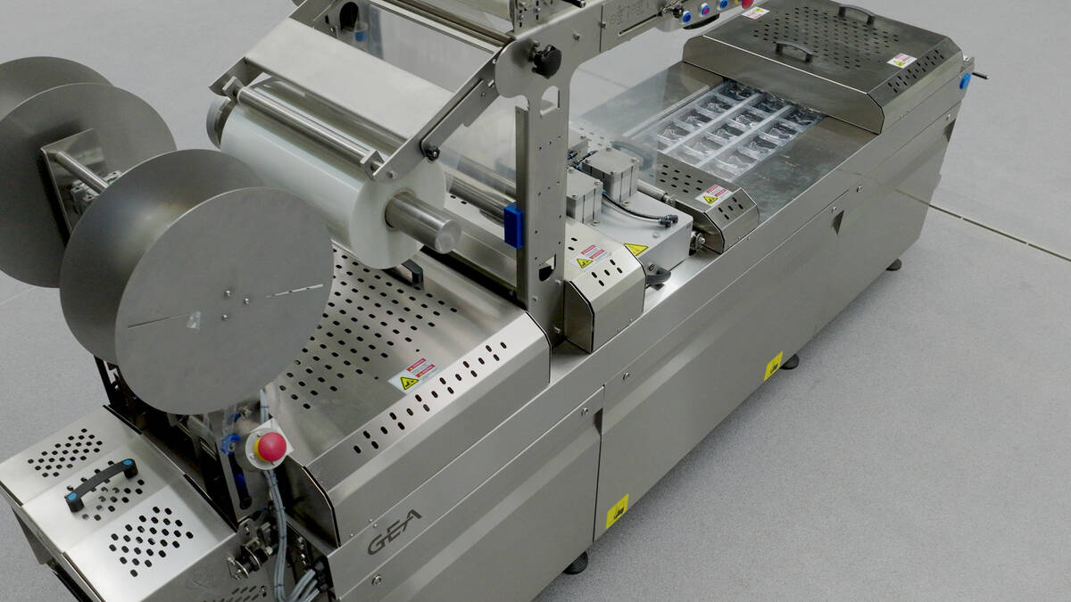 GEA PowerPak 1000 | Entry level Thermoforming packaging machine | high performance, compact design